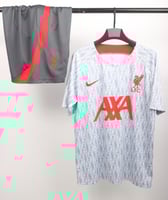 طقم ليفربول تمارين شورت سحاب 2024/2023