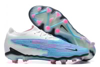 جزمة كرة قدم Nike