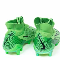 جزمة كرة قدم 11Nike