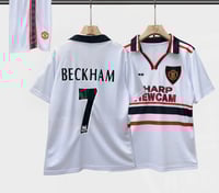 طقم بيكهام - مانشستر يونايتد الاحتياطي كلاسيك 1997