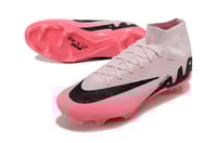 جزمة كرة قدم NIKE