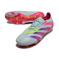 جزمة كرة قدم ADIDAS