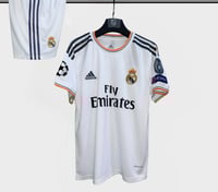 طقم ريال مدريد الاساسي كلاسيك 2014