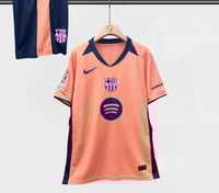 طقم برشلونة 2026