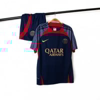 طقم باريس التمرين 2024