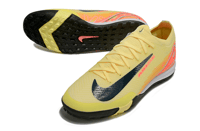 جزمة كرة قدم NIKE