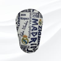 واقي الساق بشعار ريال مدريد