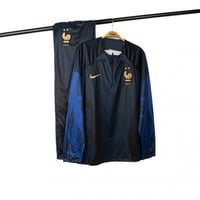 طقم فرنسا التمرين