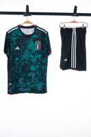 طقم ايطاليا نسخة خاصة 2024