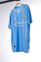 قميص مانشستر ستي الأساسي فئة لاعبين 2024