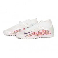 جزمة كرة قدم NIKE