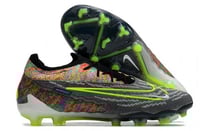 جزمة كرة قدم NIKE