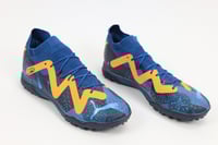 جزمة كرة قدم PUMA 1