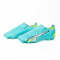 جزمة كرة قدم PUMA1