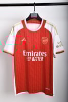 طقم ارسنال الاساسي