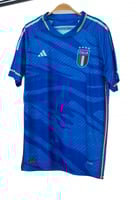 طقم ايطاليا الاساسي 2023-2024