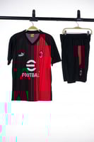 طقم إي سي ميلان التمرين 2024