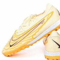 جزمة كرة قدم NIKE