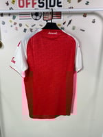 تيشيرت أرسنال الأساسي 2025/26