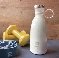 خلاط محمول متعدد الوضائف