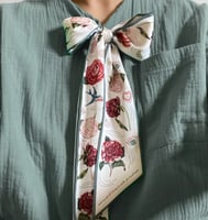 قصيدة شِعر - وشاح صغير