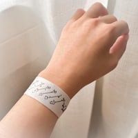 اسورة - لاحزن يدوم ولاسرور