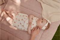 طقم بناتي من فستان بكشكشة وربطة رأس بطبعة فراولة و...