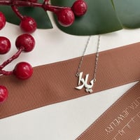 سلسلة تصميم خاص باللون الذهبي (N771) .