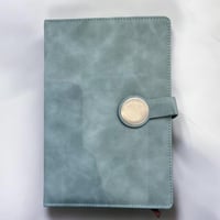 أجندة مذكرة يومية مع حفر أسم . ( NOTEBOOK15)