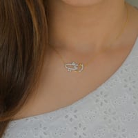 سلسلة أمي الأنيقة باللون الذهبي (N650) .