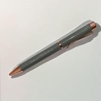 قلم " ثم لا شئ مستحيل "