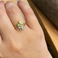 خاتم فراشة أنيق اللون ذهبي (R167) .