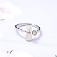 خاتم أنيق اللون فضي (R235).