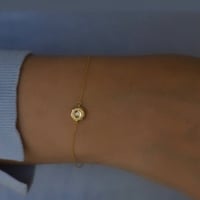 أسورة أنيقة باللون الذهبي (B916).