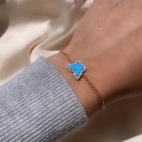 أسورة فراشة أنيقة باللون الذهبي (B578).