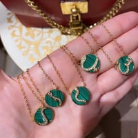 سلسلة تصميم حرف / برج . (N890)