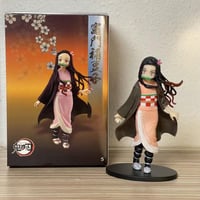 فيقر قاتل الشياطين ( نيزوكو كامادو )