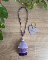 تعليقه سيارة حجر بنفسجي