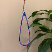 تعليقه جوال بالوان صيفية