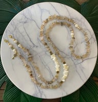 تعليقة جوال حجر ذهبي