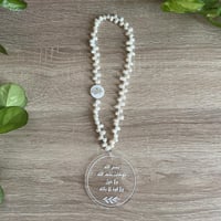 تعليقة سيارة لولو زراعي مع اكريلك دعاء