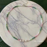 سلسال ملون وردي واخضر