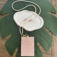 تعليقه بطاقه لولو زراعي + حامل جلد نود