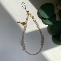 تعليقه جوال خرز بيج وحجر