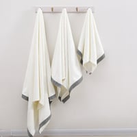 منشفة يد ملكية