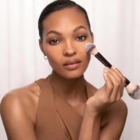 اورجلاس بودرة فيل شفافة لتثبيت المكياج - ترانسلوسن...