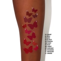 مويرا قلم تحديد شفاه فليرتي