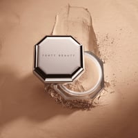 بودرة فنتي بيوتي لتثبيت المكياج