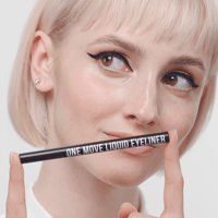 انجلوت ون موف كحل قلم سائل