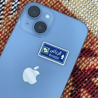 أستكر حديد لجوال أيباد لاب توب قطعة واحدة